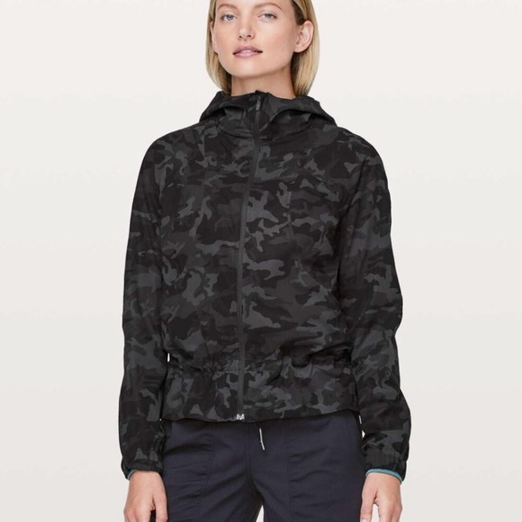 Lululemon Pack It Up Jacket Black - Picture 1 of 5